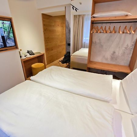 Naturae Lodge Wellness & Spa Аллеге Екстер'єр фото